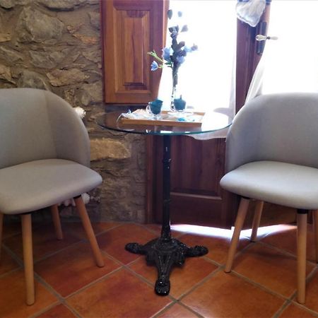 La Posada Del Isabena Roda de Isabena Bagian luar foto